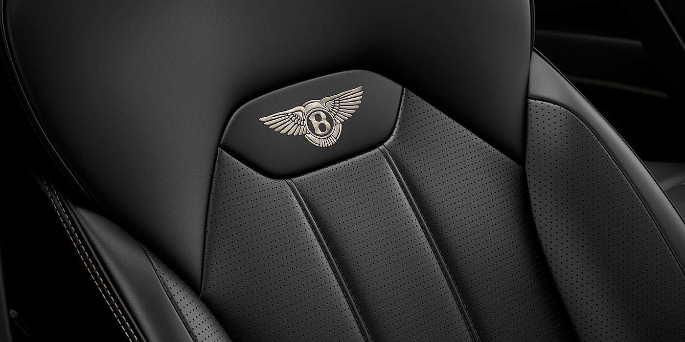 Bentley Geneve Bentley Bentayga EWB SUV Beluga black leather seat detail