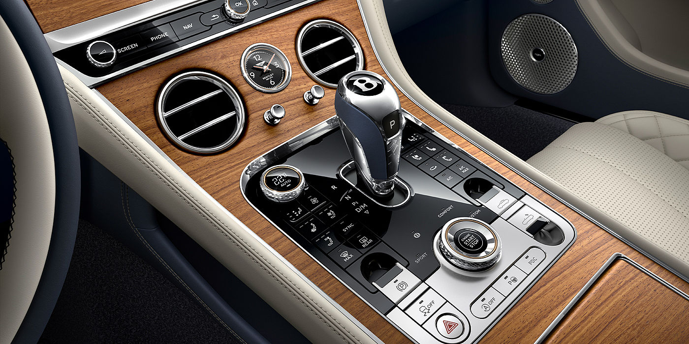 Bentley Geneve Bentley Continental GTC Azure convertible front interior console detail